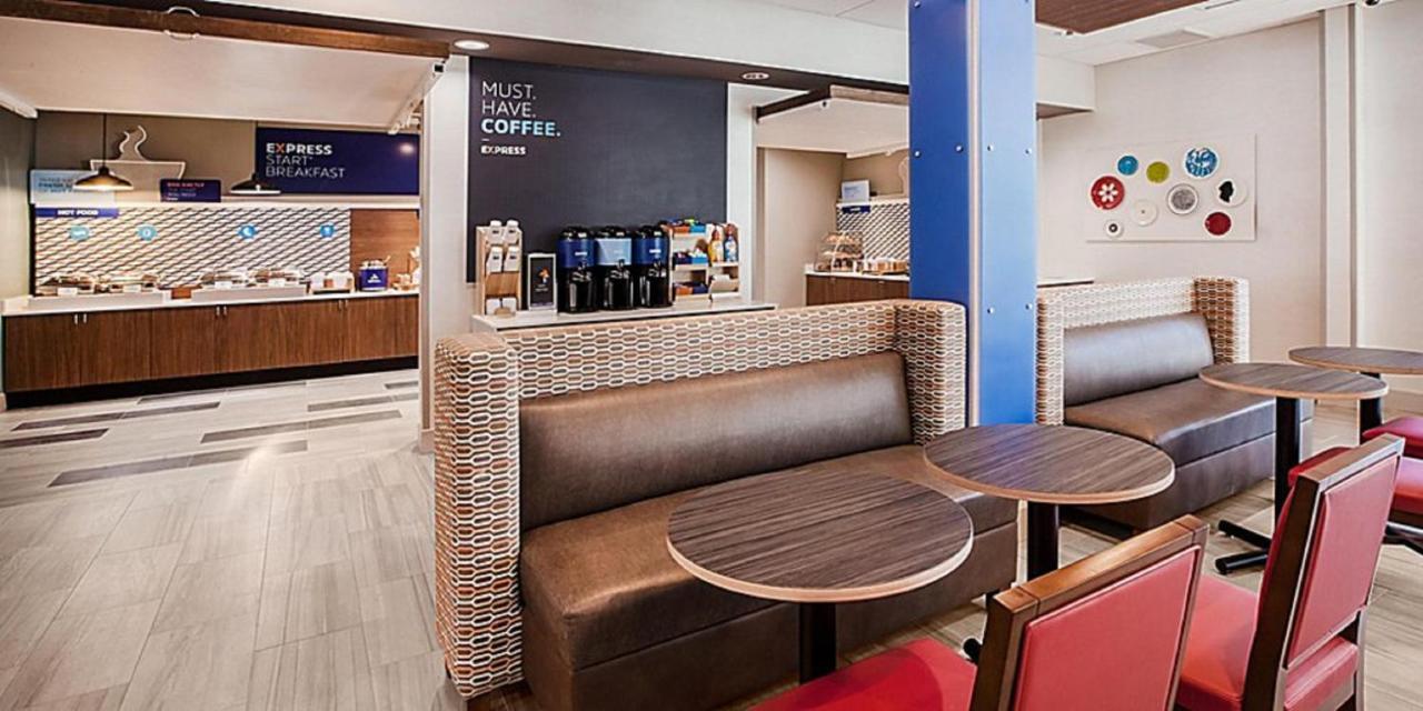Express & - By Ihg 2*